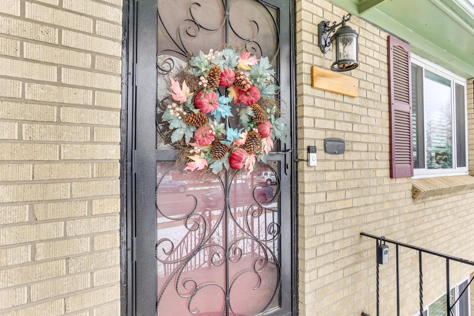 Dog-Friendly Denver Apartment With Shared Yard! エクステリア 写真