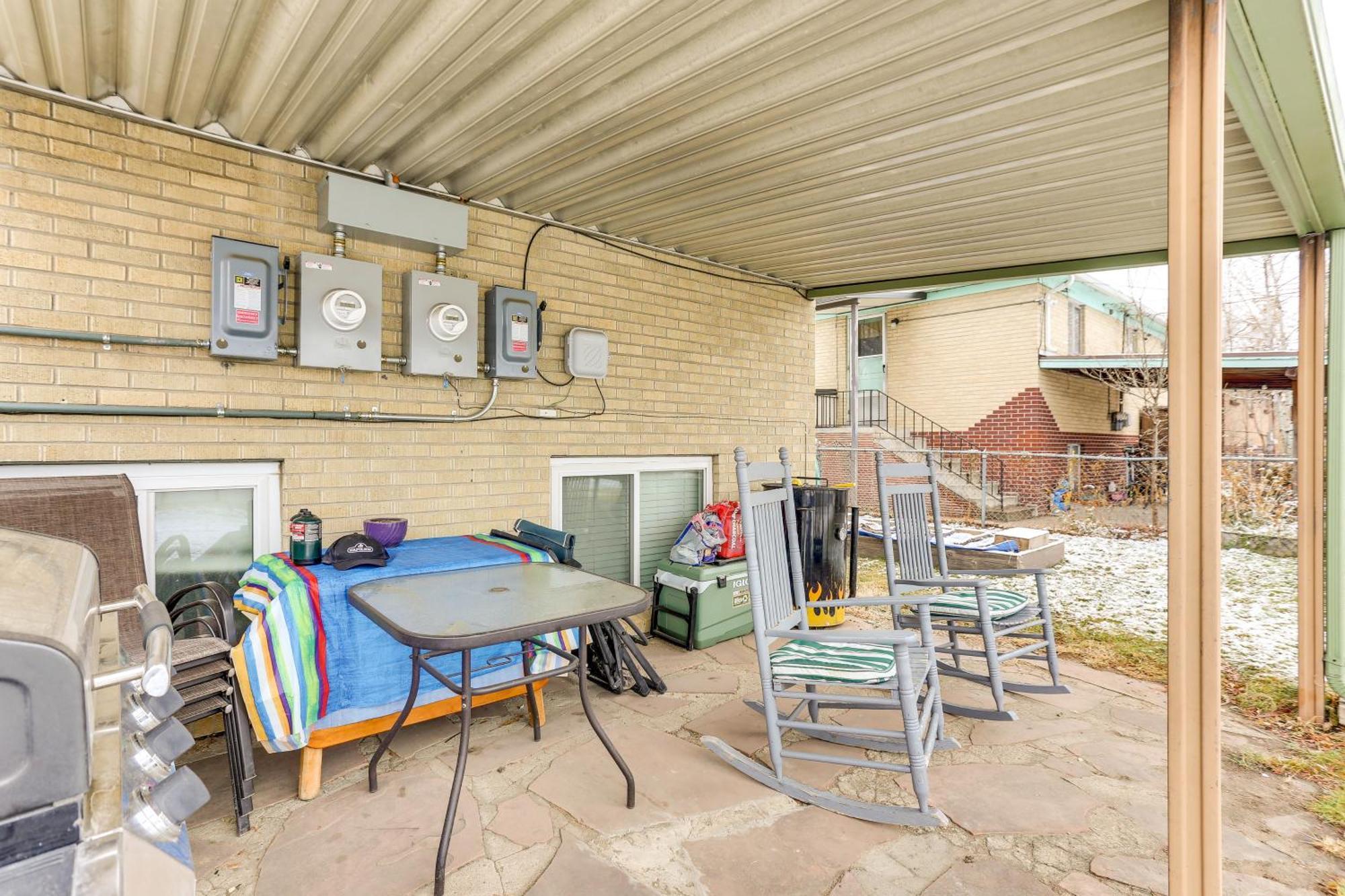 Dog-Friendly Denver Apartment With Shared Yard! エクステリア 写真
